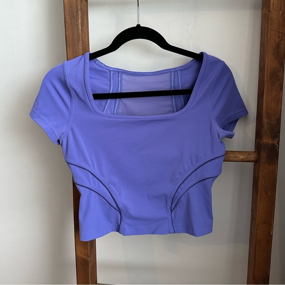 Lululemon Square Neck Mesh and Nulu Yoga T-Shirt - Picture 6 of 10